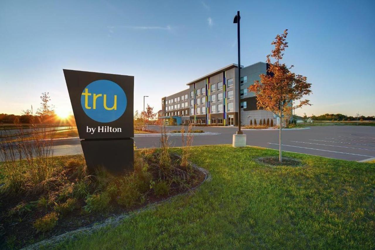 Tru By Hilton Stoughton Exterior foto